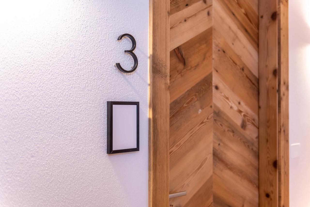 El Lares - L'avez Bed & Breakfast *